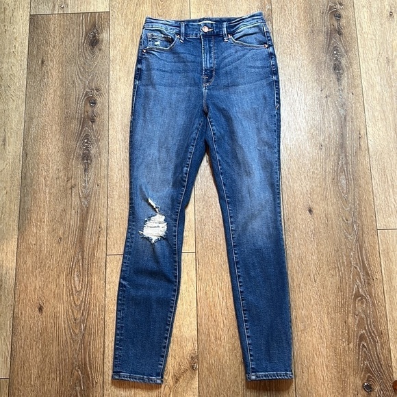 Good American Good Waist Distressed Ankle Jeans in Blue476 Size 8/29 - Picture 2 of 9